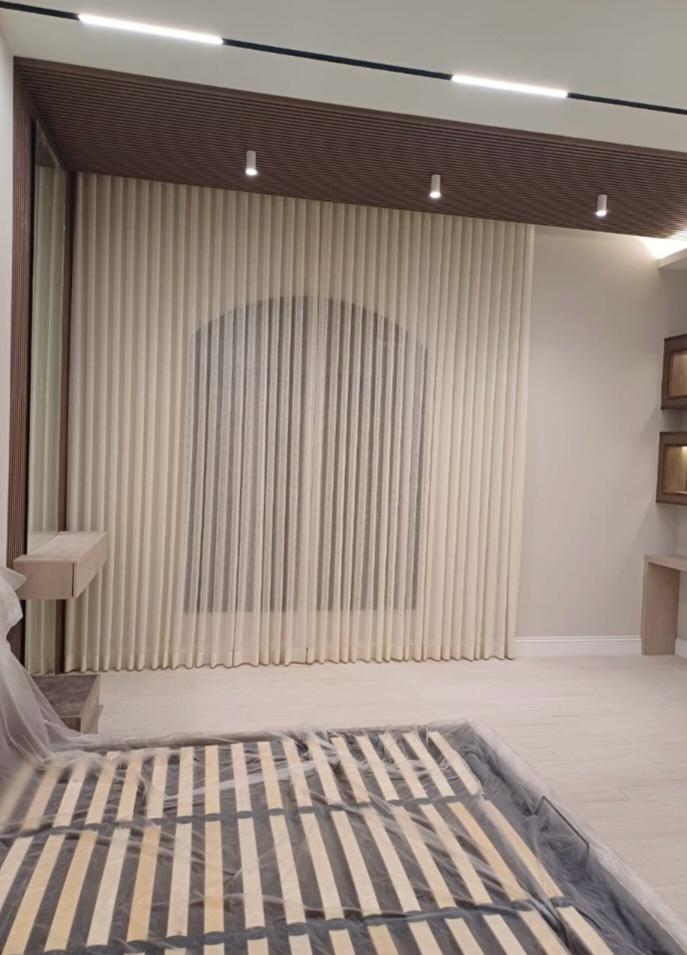Dual-layer custom curtains — luxury curtains Riyadh combining privacy and light control